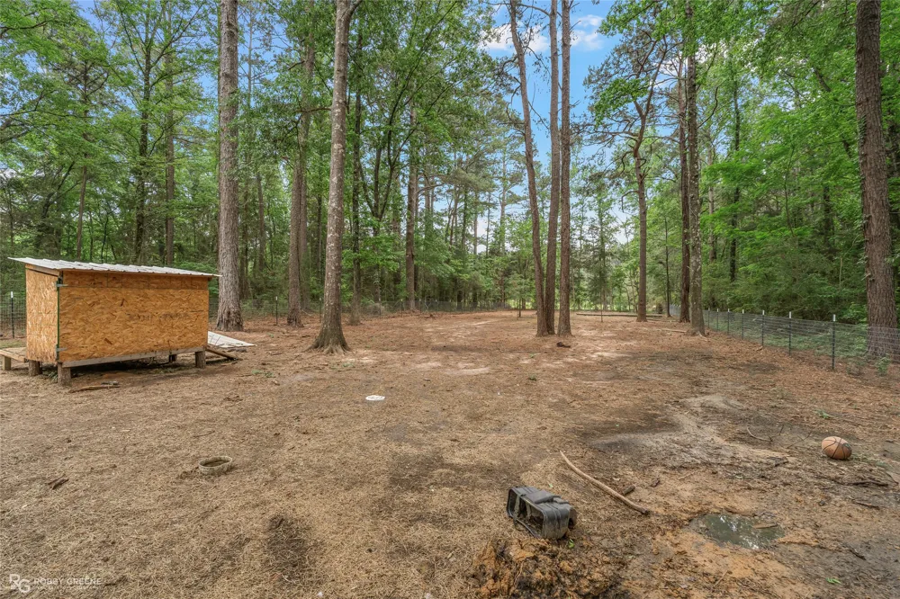 143 New Bethel Booker Road Benton, LA 71006
