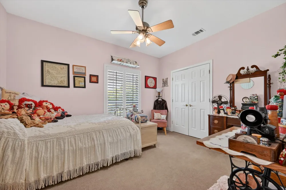 8034 Fm 902 Howe, TX 75459