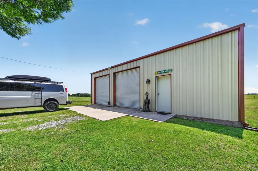 8034 Fm 902 Howe, TX 75459