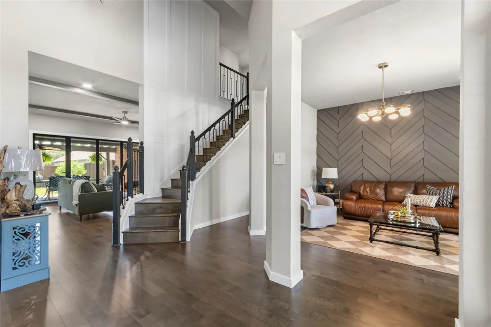 5949 Carroll Drive The Colony, TX 75056