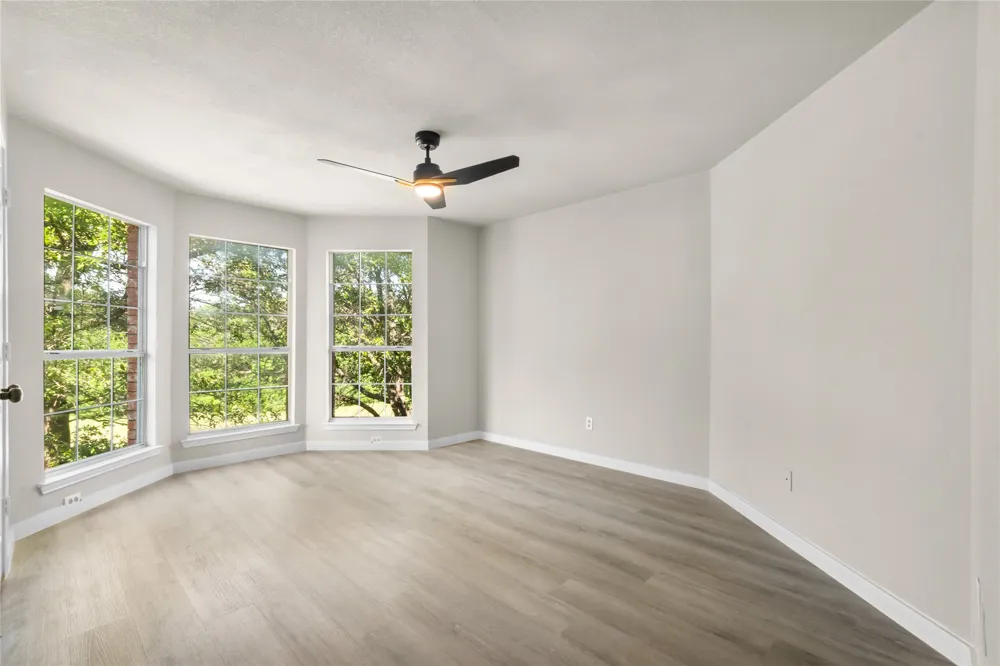 5949 Carroll Drive The Colony, TX 75056