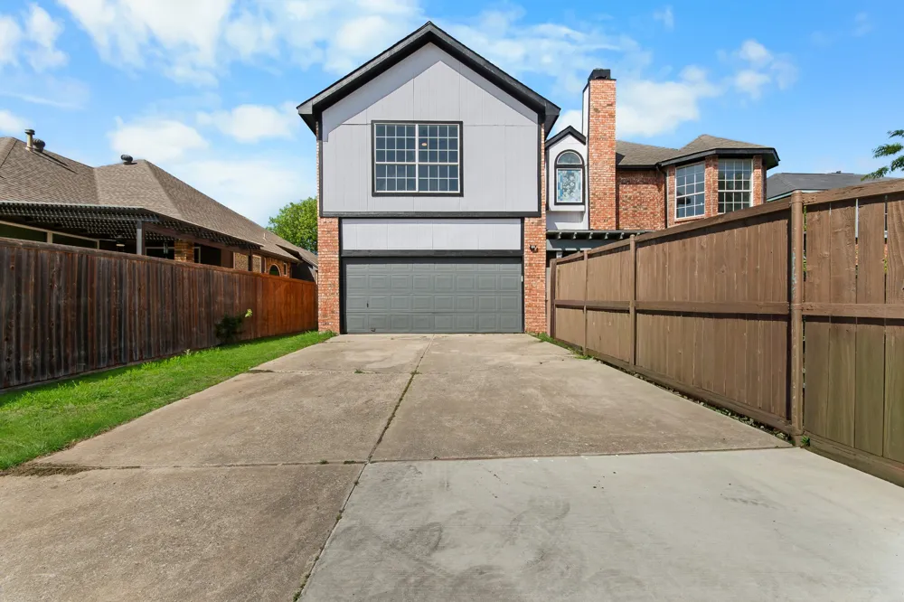 5949 Carroll Drive The Colony, TX 75056
