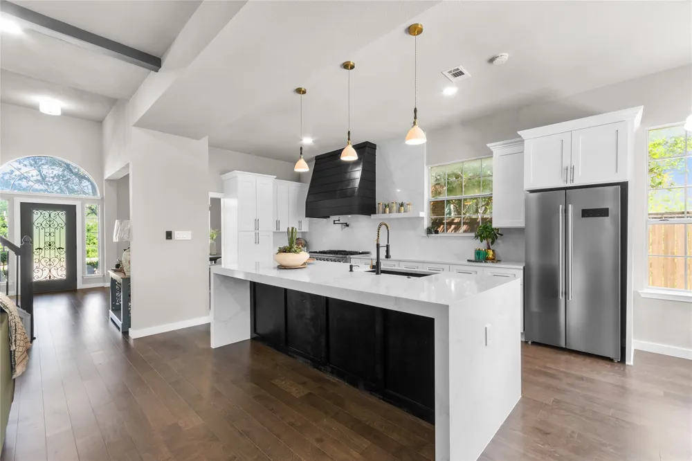 5949 Carroll Drive The Colony, TX 75056