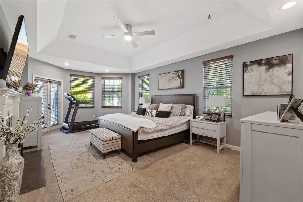 27625 LINCOLN PLACE Wesley Chapel, FL 33544