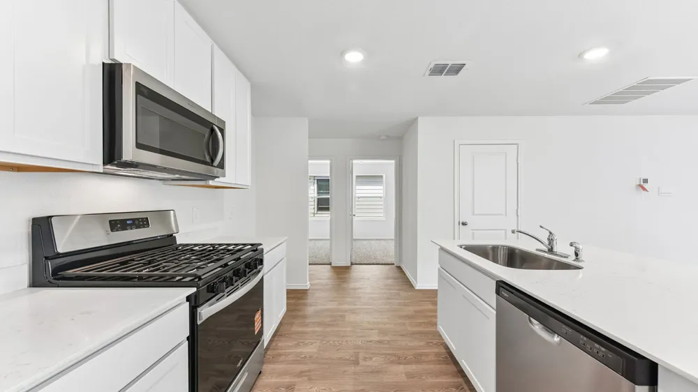 398 Ebbsfleet Drive Uhland, TX 78640