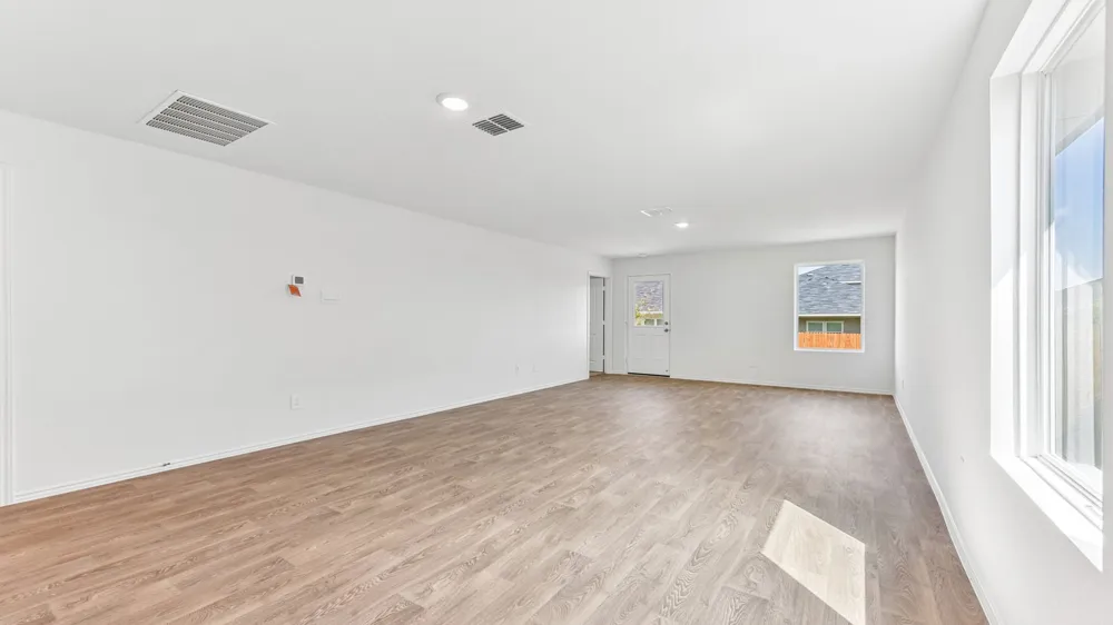 398 Ebbsfleet Drive Uhland, TX 78640