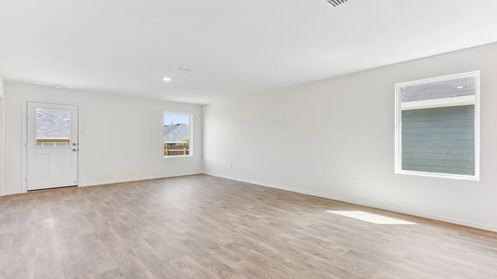 398 Ebbsfleet Drive Uhland, TX 78640