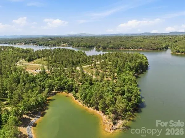 2960 Jumping Run #89 Connelly Springs, NC 28612