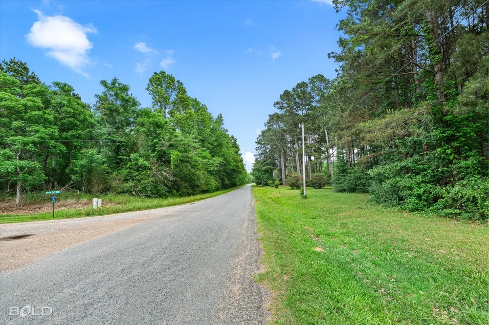 Boothville Road Doyline, LA 71023