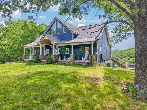 136 Rocky River Shores Dr
