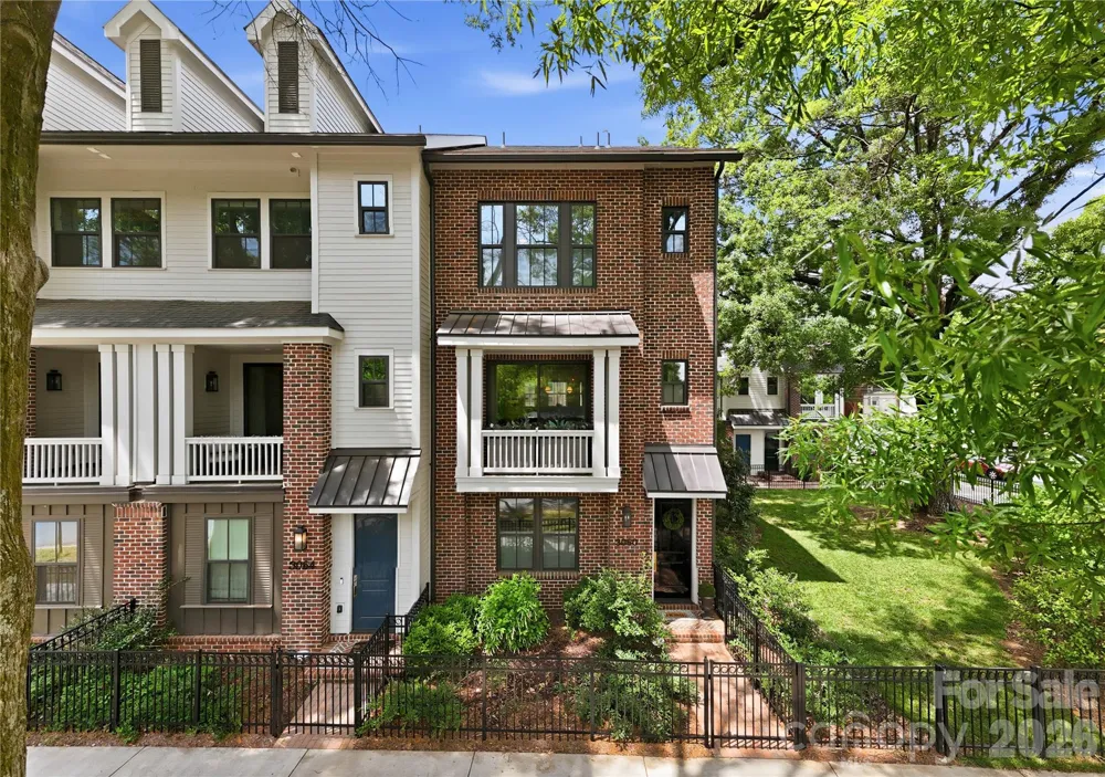 3060 Selwyn Avenue Charlotte, NC 28209