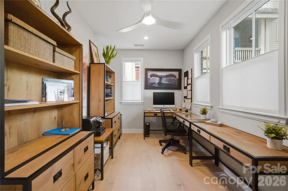 3060 Selwyn Avenue Charlotte, NC 28209