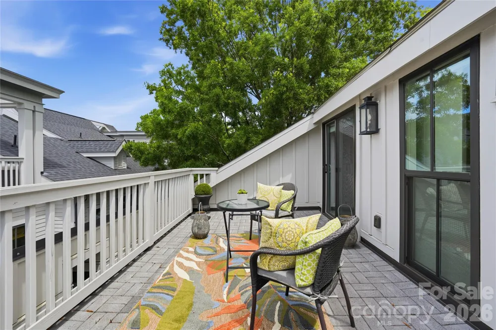 3060 Selwyn Avenue Charlotte, NC 28209