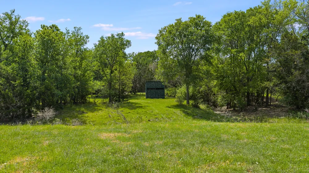 3680 County Road 245 Florence, TX 76527