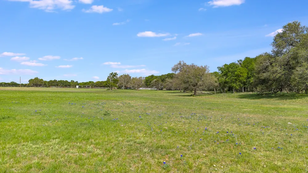 3680 County Road 245 Florence, TX 76527