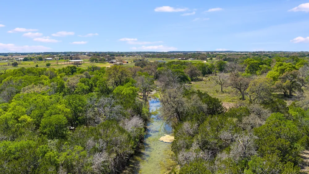 3680 County Road 245 Florence, TX 76527
