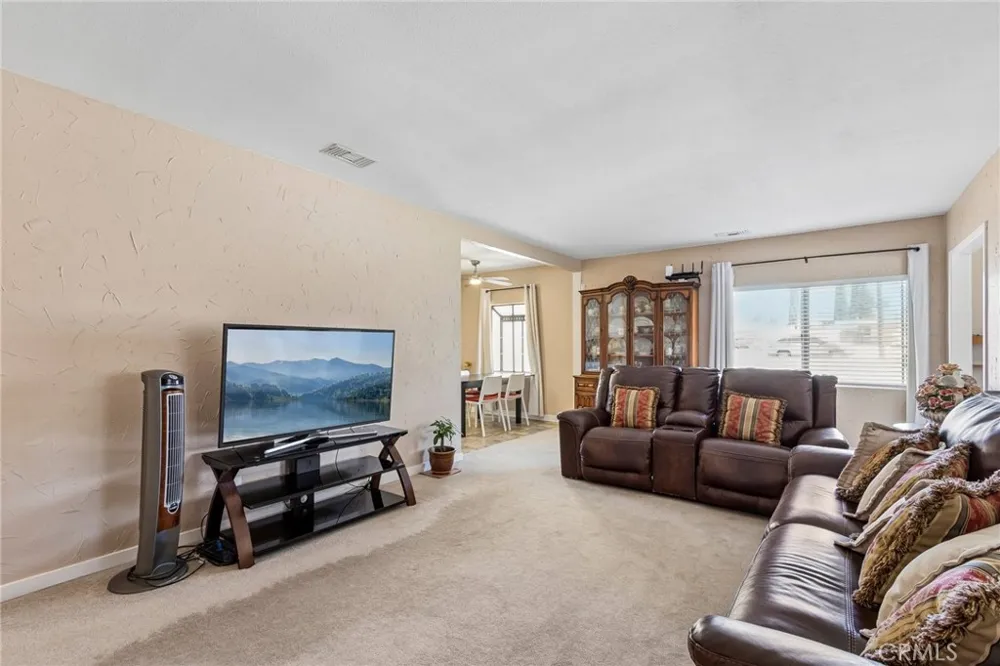 4443 Sunflower Covina, CA 91724