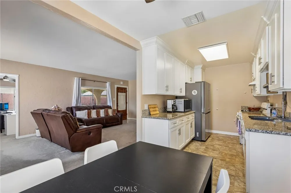 4443 Sunflower Covina, CA 91724