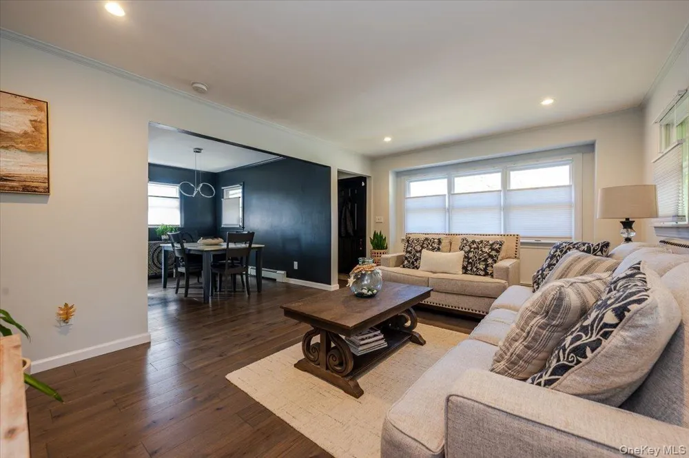 614 Franklin Boulevard Long Beach, NY 11561