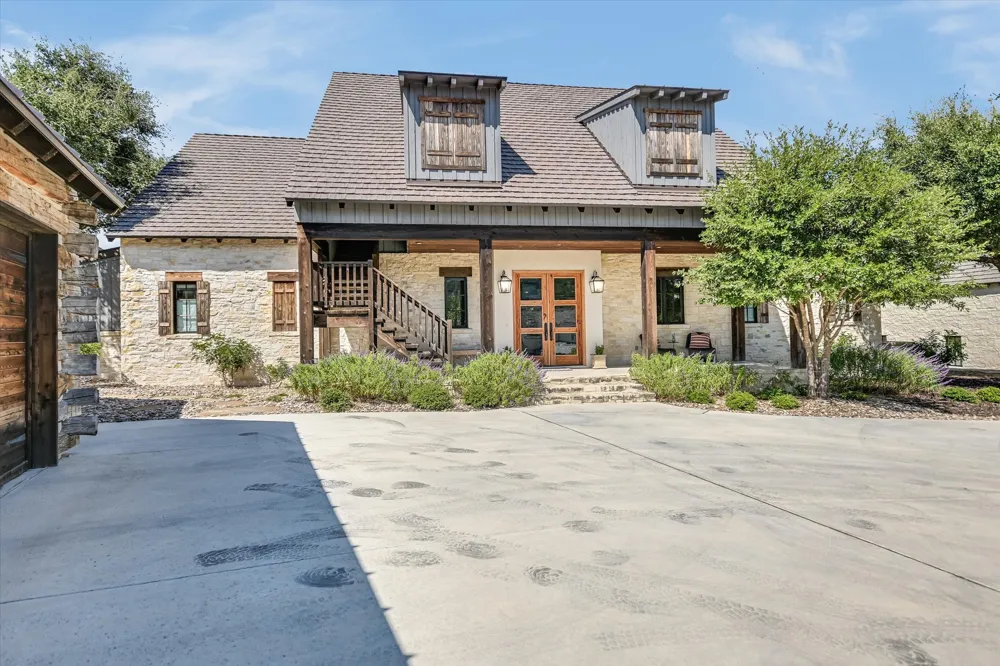 175 Putting Park Drive Fredericksburg, TX 78624