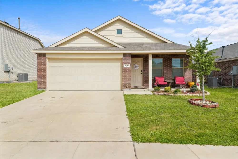 1005 Crestview Drive Hutchins, TX 75141