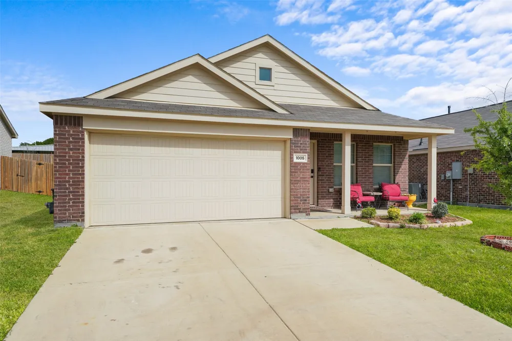 1005 Crestview Drive Hutchins, TX 75141