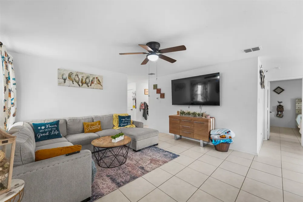 1005 Crestview Drive Hutchins, TX 75141