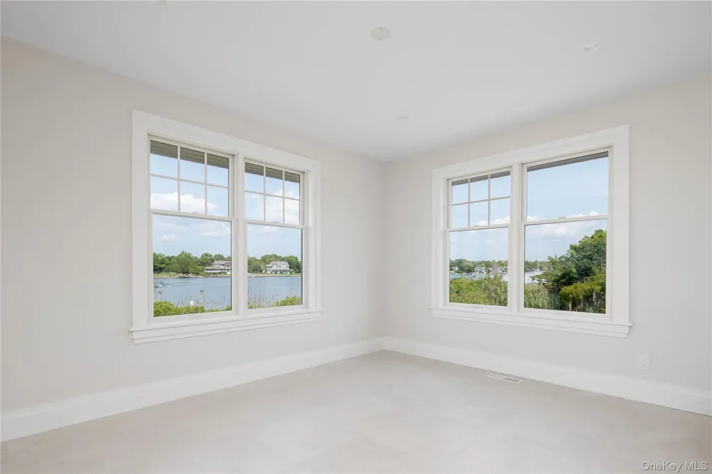 7 Convent Lane Center Moriches, NY 11934
