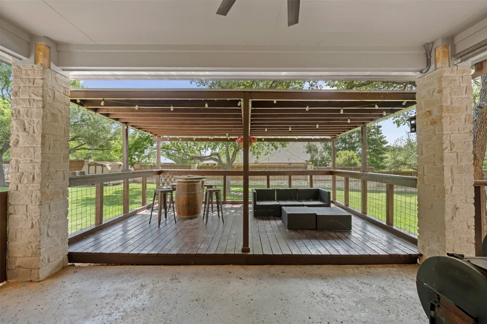 1006 Deer Crossing Salado, TX 76571