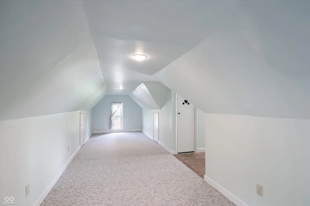 9184 S Geneva Main Street Flat Rock, IN 47234