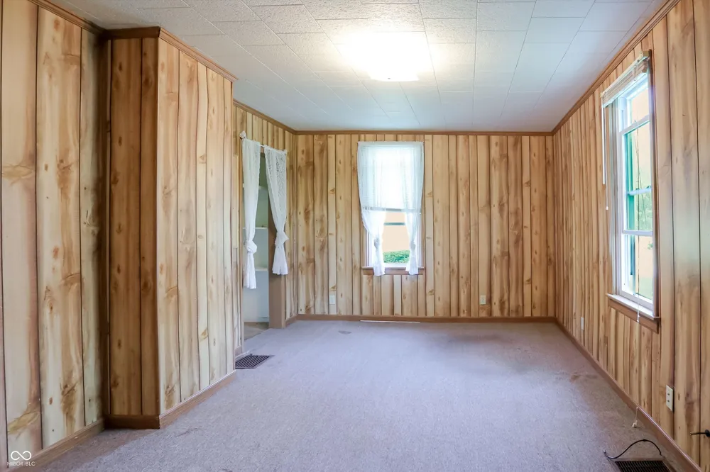 9184 S Geneva Main Street Flat Rock, IN 47234