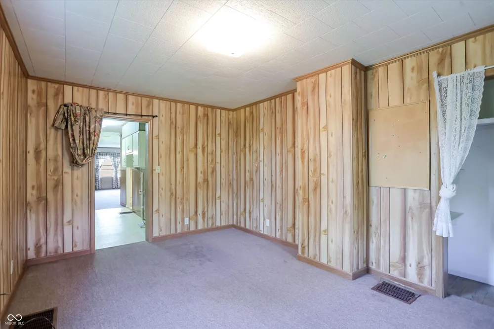 9184 S Geneva Main Street Flat Rock, IN 47234