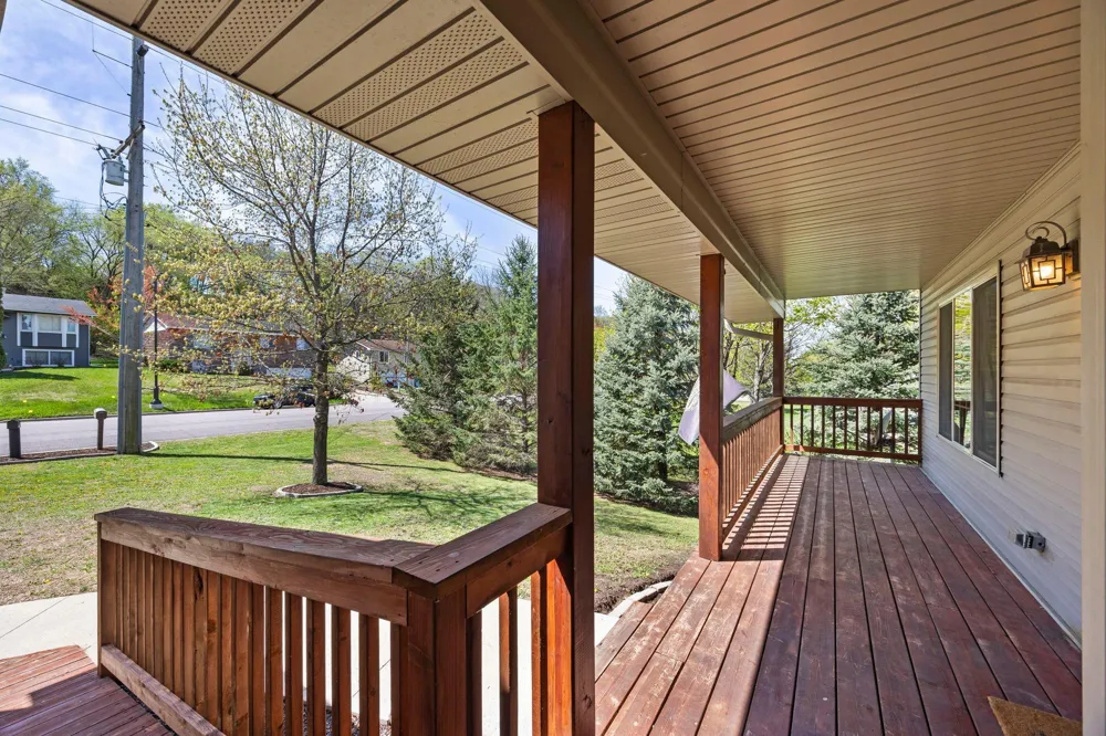 920 W State Street Belle Plaine, MN 56011