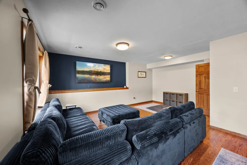 920 W State Street Belle Plaine, MN 56011