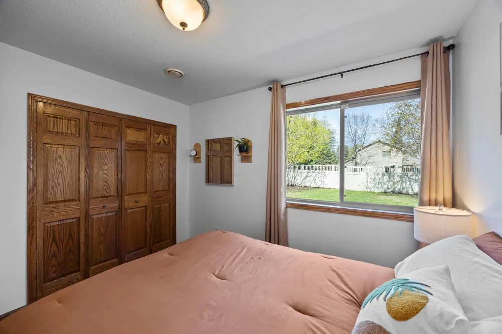 920 W State Street Belle Plaine, MN 56011