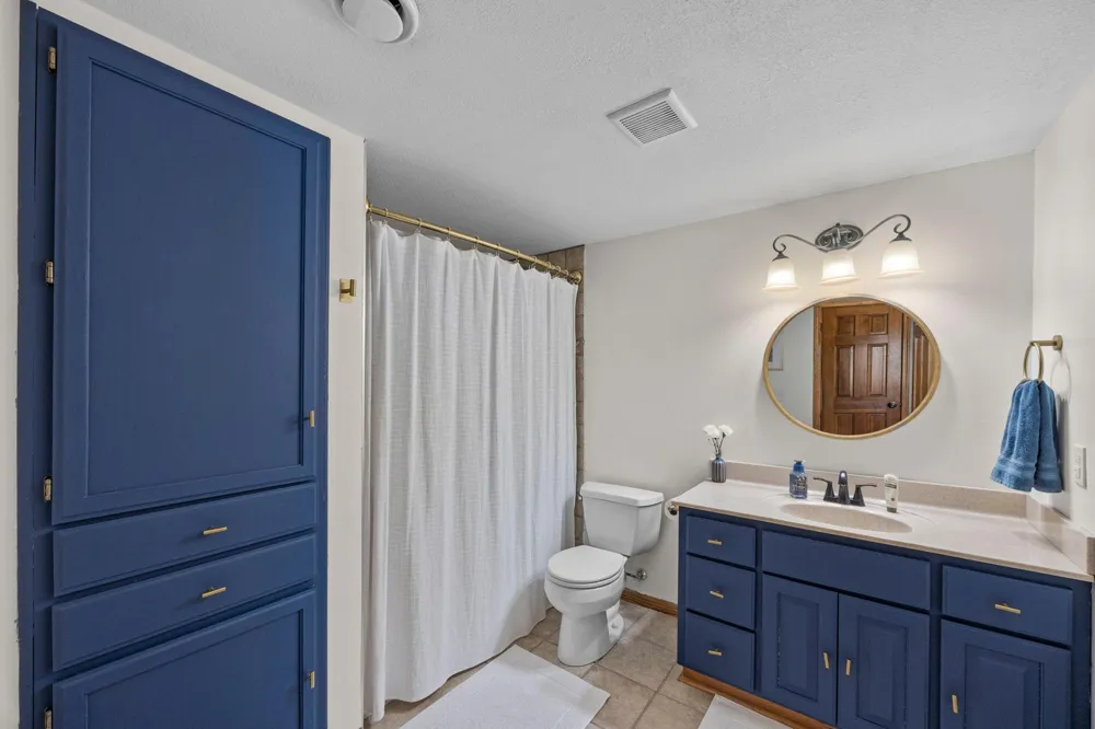 920 W State Street Belle Plaine, MN 56011