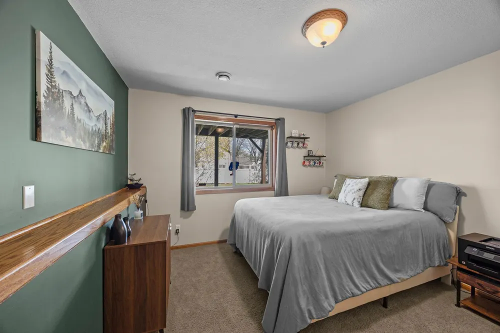 920 W State Street Belle Plaine, MN 56011