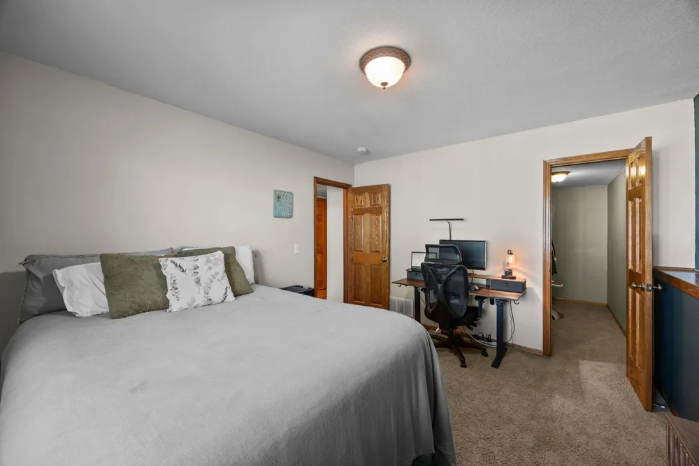 920 W State Street Belle Plaine, MN 56011