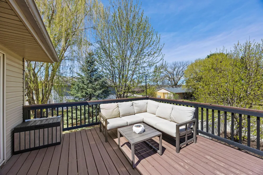 920 W State Street Belle Plaine, MN 56011