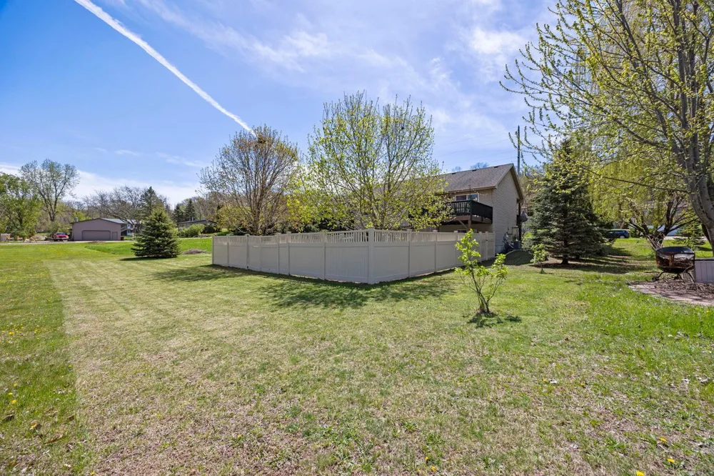 920 W State Street Belle Plaine, MN 56011