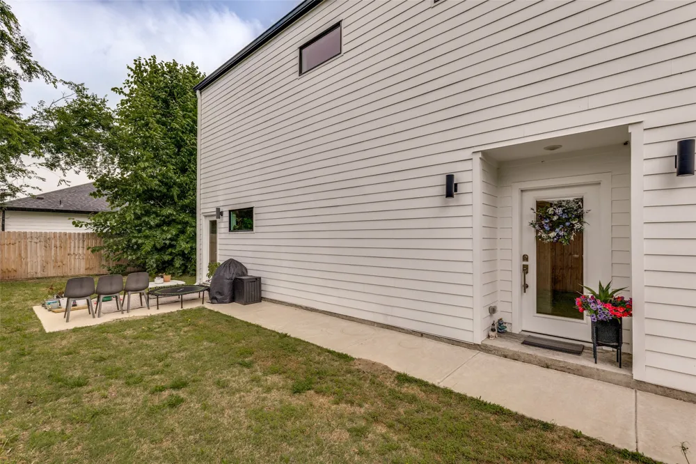 3308 Houston Street Greenville, TX 75401