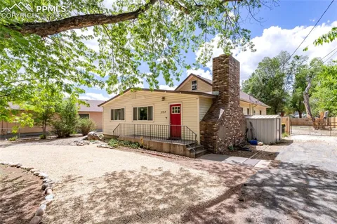 237 Del Rey Avenue