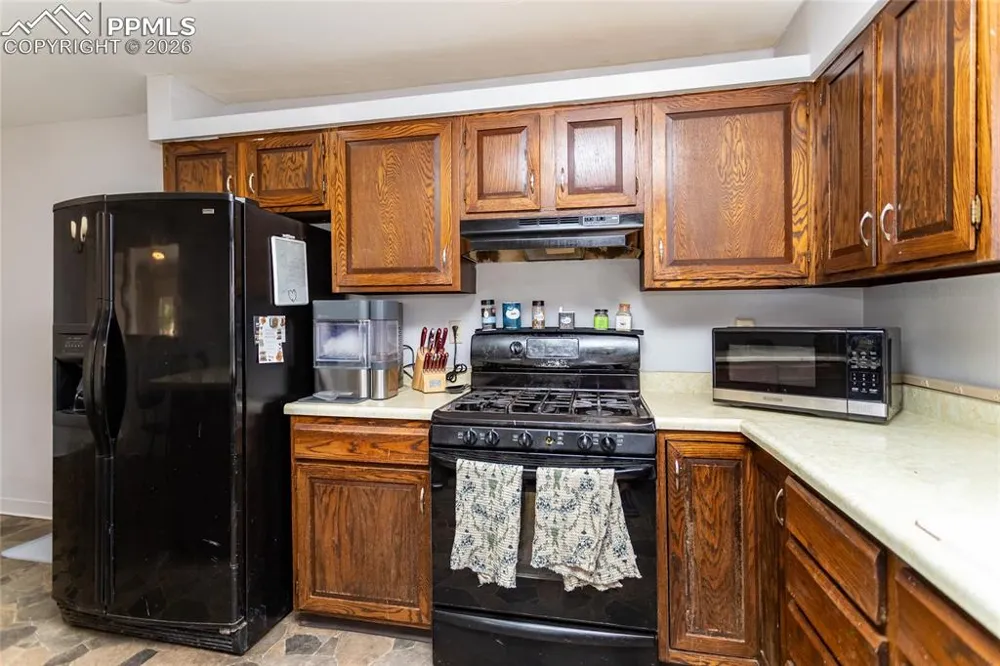 237 Del Rey Avenue Canon City, CO 81212
