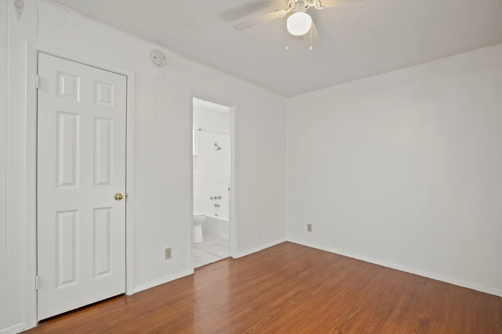 5300 Guadalupe Street #108 Austin, TX 78751
