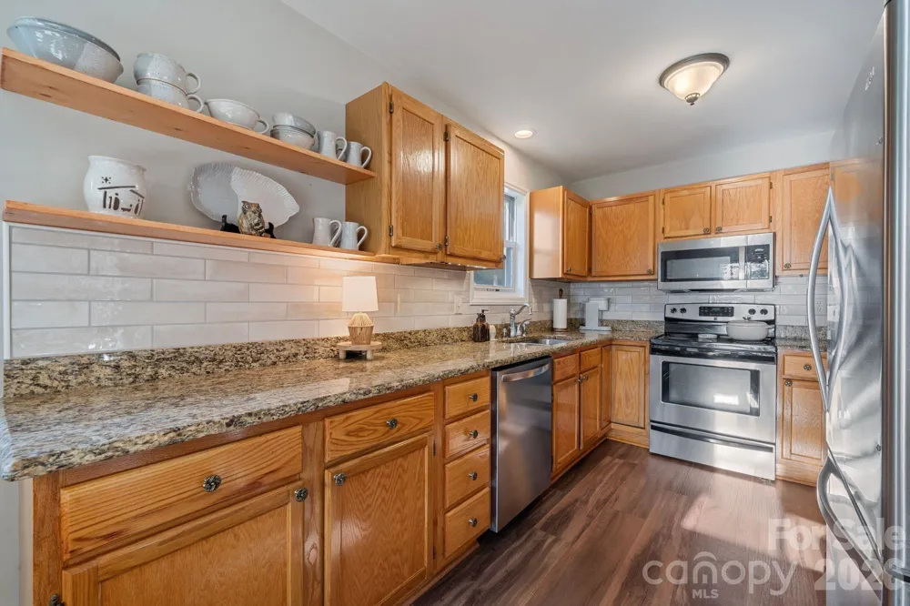 710 Riverwood Drive Lexington, NC 27292