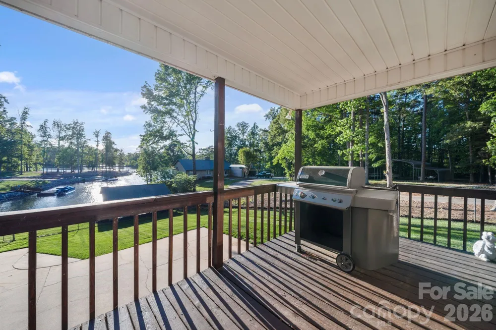 710 Riverwood Drive Lexington, NC 27292