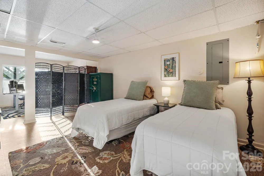 710 Riverwood Drive Lexington, NC 27292