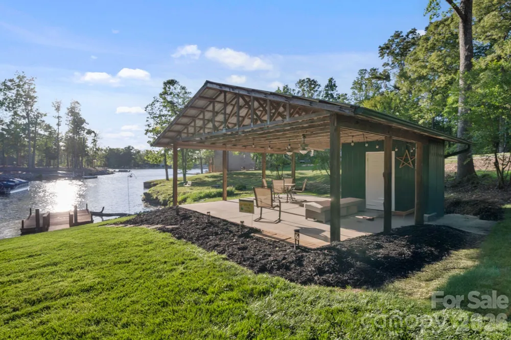 710 Riverwood Drive Lexington, NC 27292