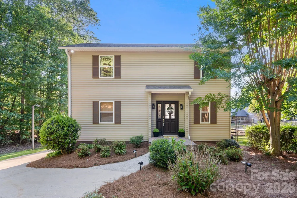 710 Riverwood Drive Lexington, NC 27292