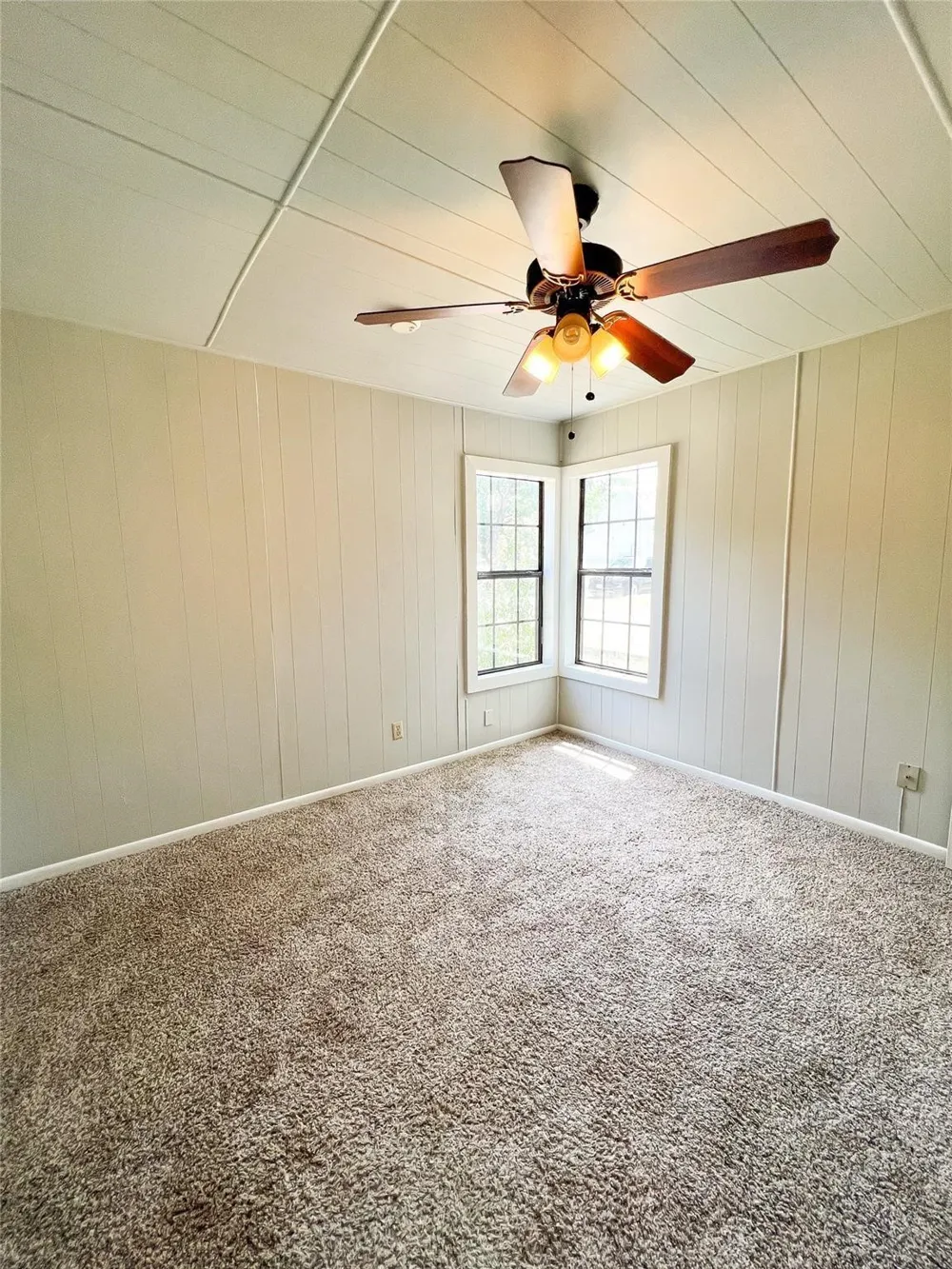1425 Groesbeck Street Stephenville, TX 76401